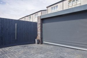 Photo 16- click for photo gallery